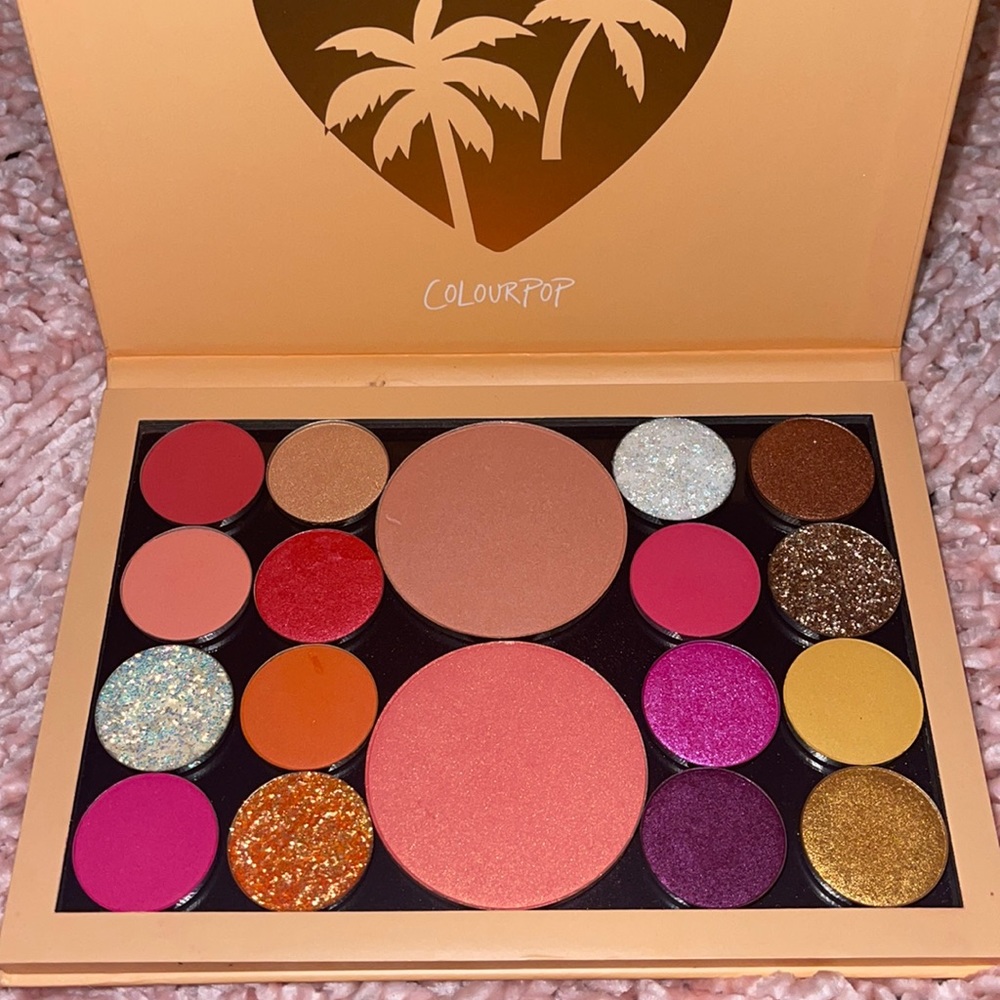 Colourpop Palette